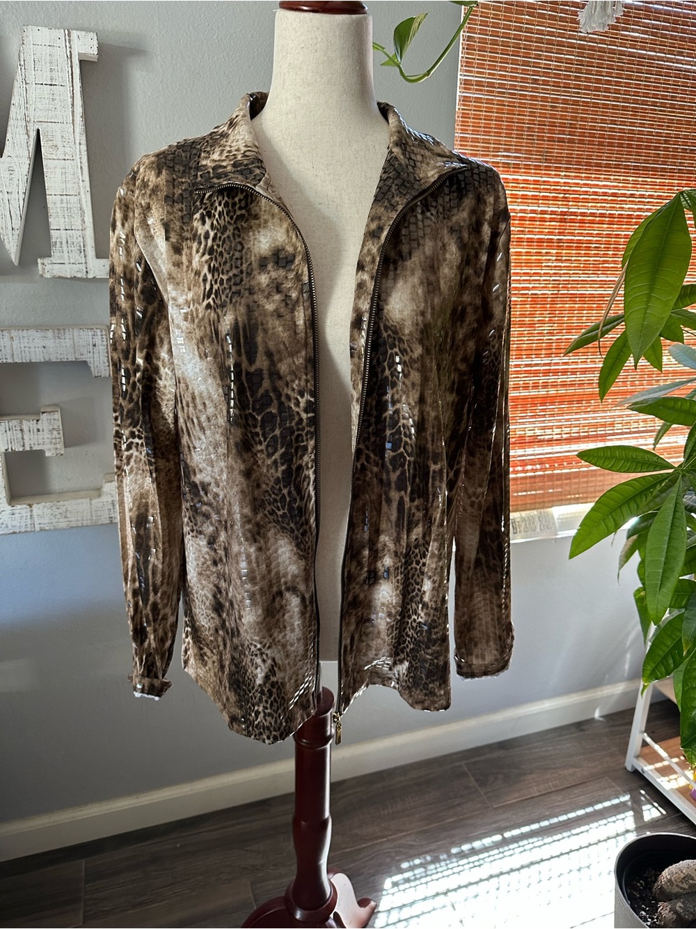 erin london Brown Animal-Print Zip Front Jean Jacket